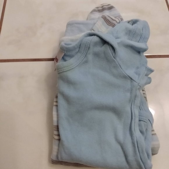 Baby Boy Jumper and Onesie - Picture 12 of 13